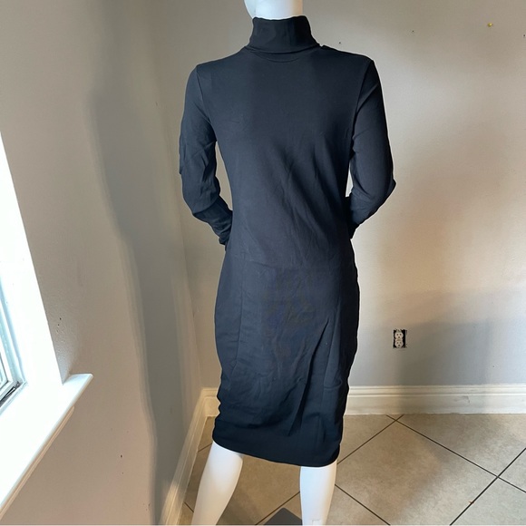 SHEIN BASICS Black Cotton High Neck Solid Bodycon Dress
Size XL for size 12-14 - Picture 5 of 14